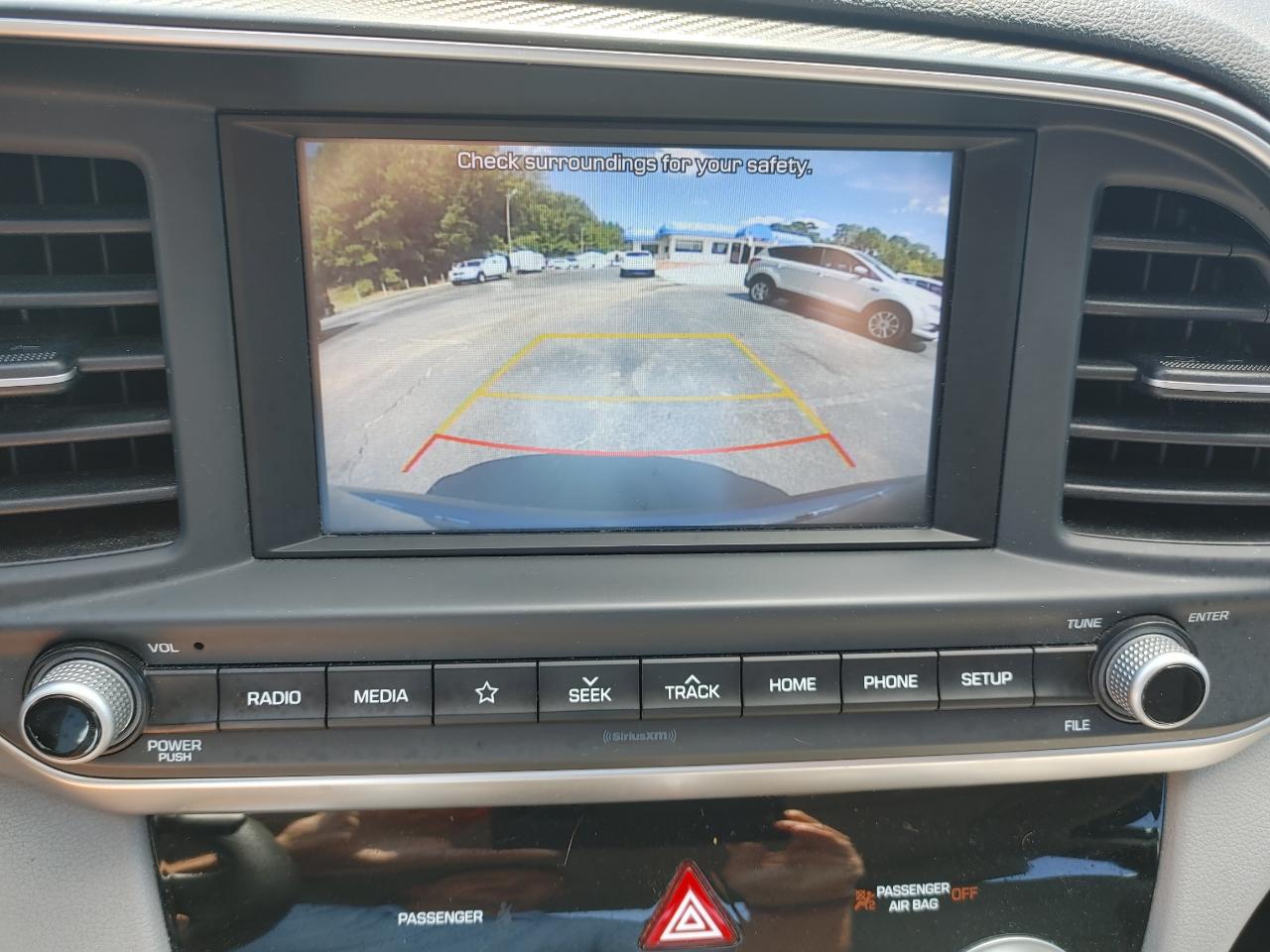 Hyundai Elantra SEL 2019