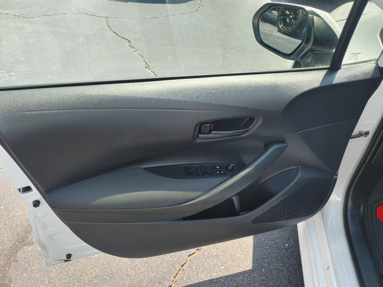 Toyota Corolla LE 2022