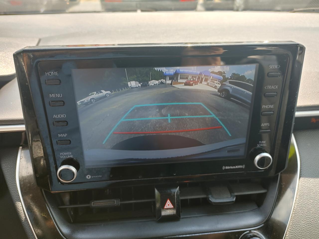 Toyota Corolla LE 2022