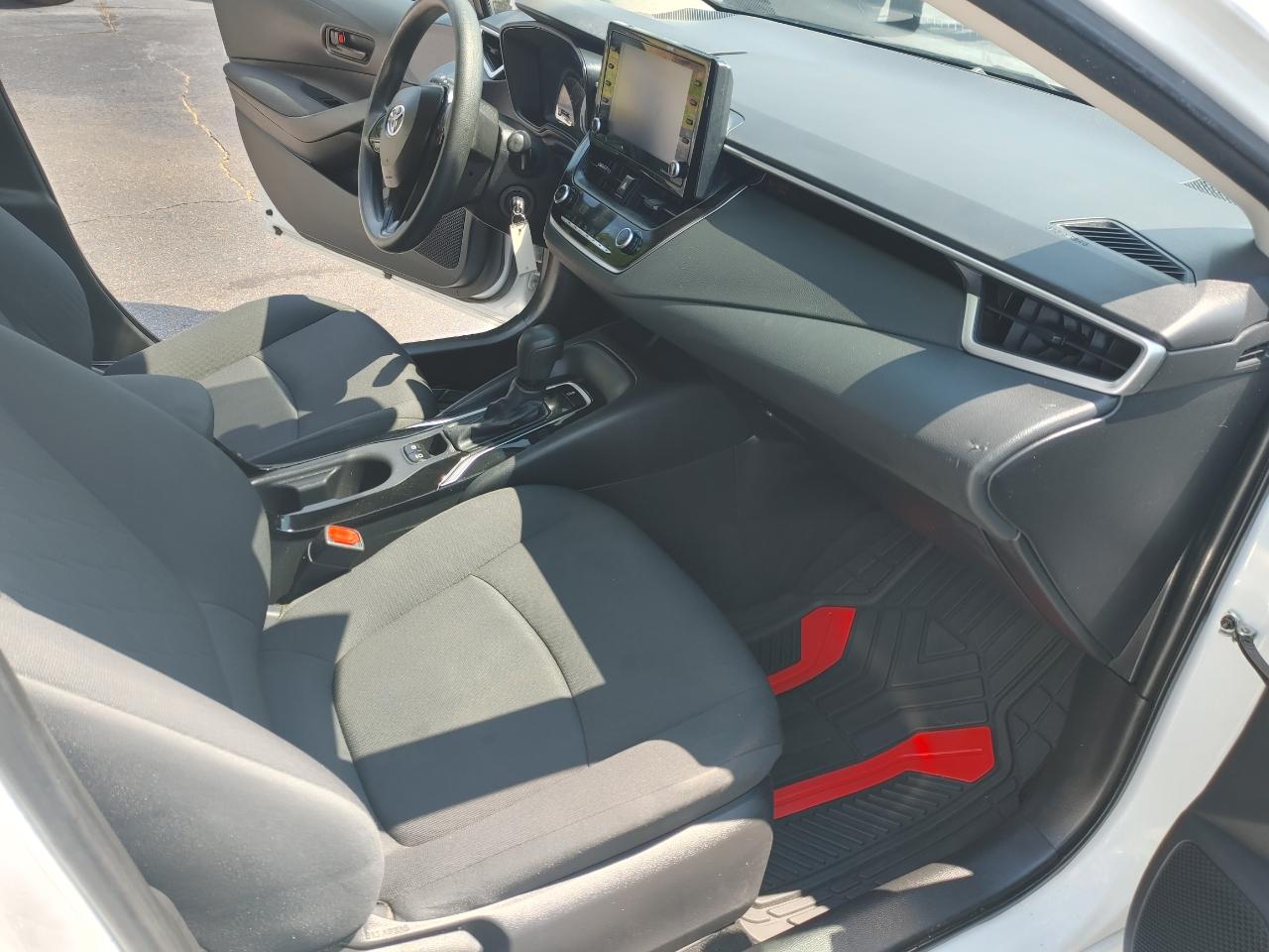 Toyota Corolla LE 2022