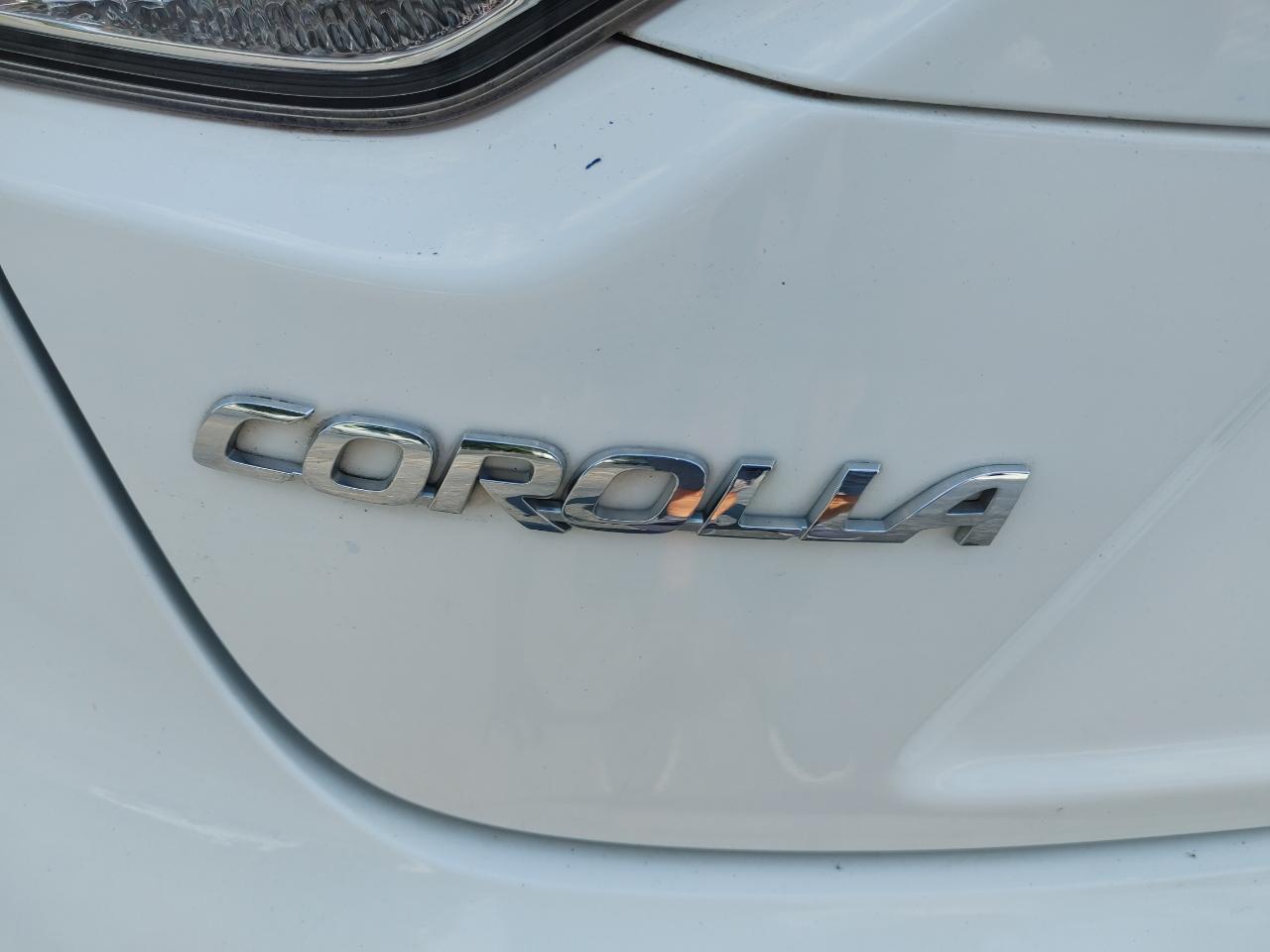 Toyota Corolla LE 2022