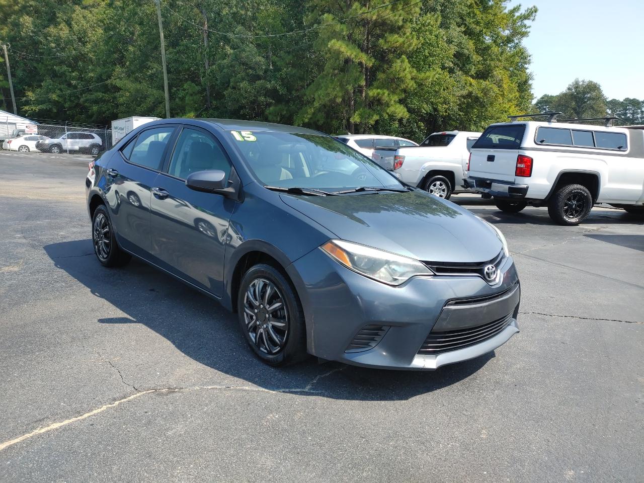 Toyota Corolla LE 2015