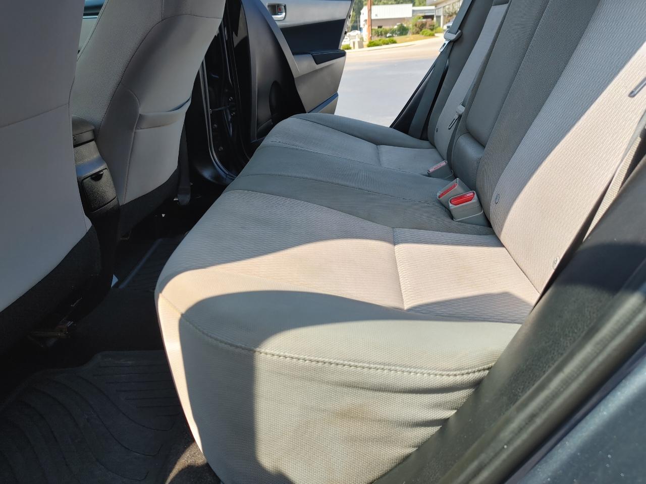 Toyota Corolla LE 2015