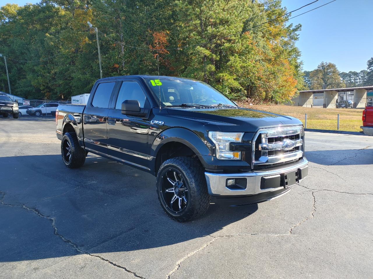 Ford F-150 XLT SuperCrew Short Box 2WD 2015