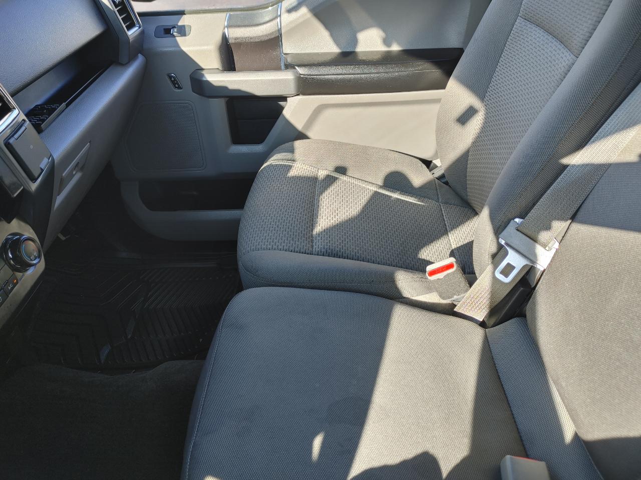 Ford F-150 XLT SuperCrew Short Box 2WD 2015