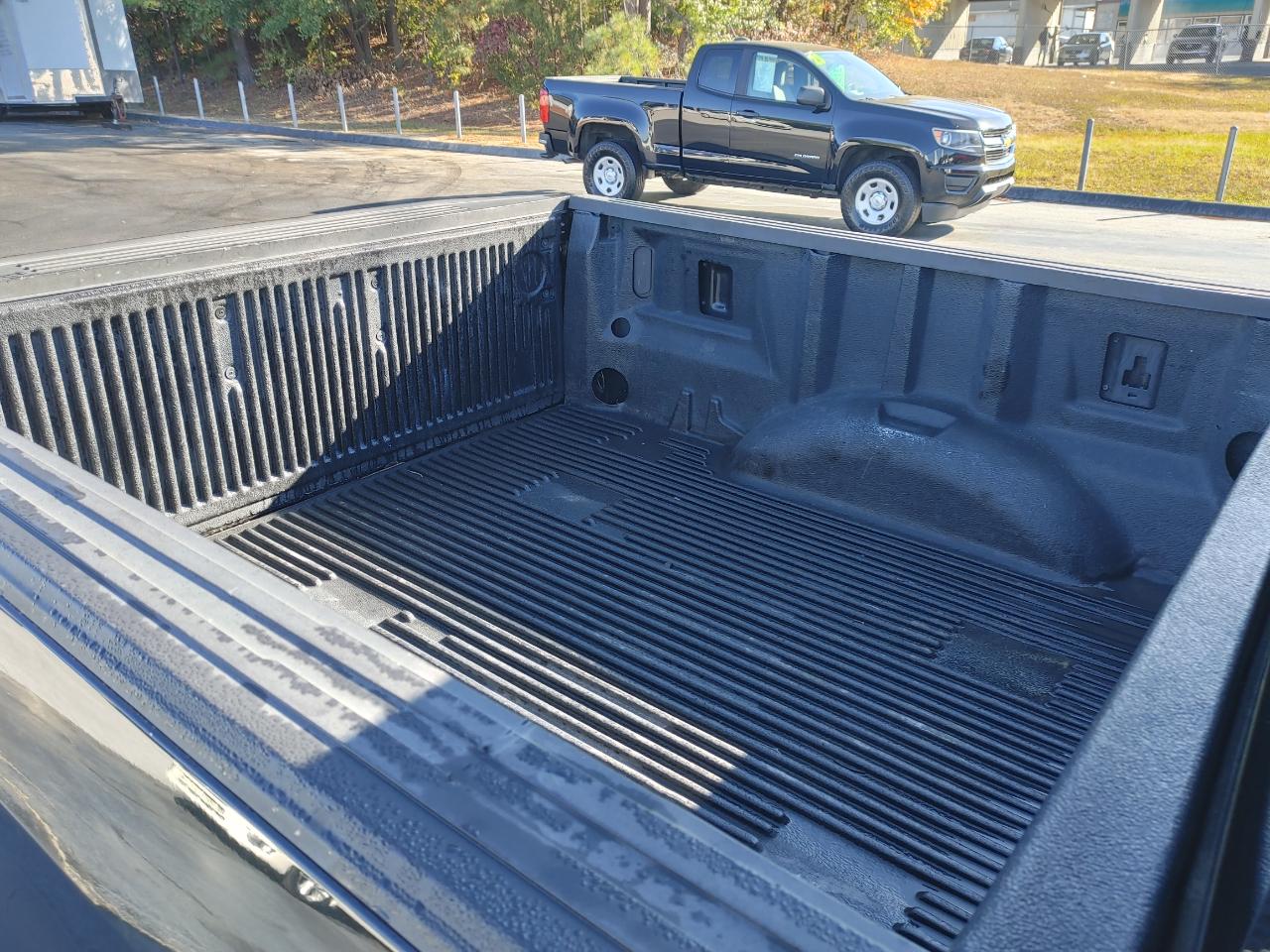Ford F-150 XLT SuperCrew Short Box 2WD 2015