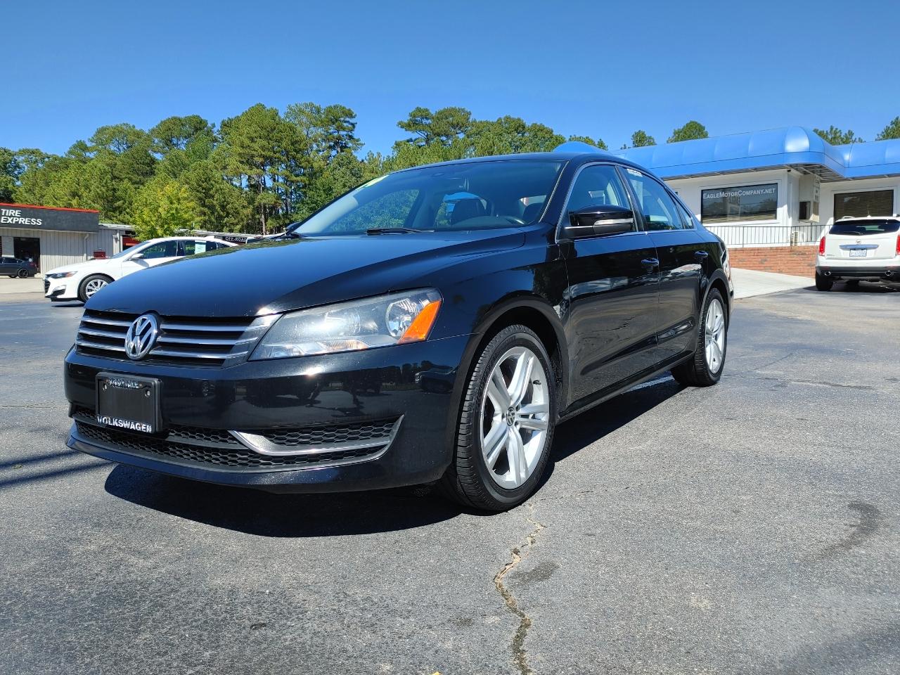 2014 Volkswagen Passat 1.8T SE AT