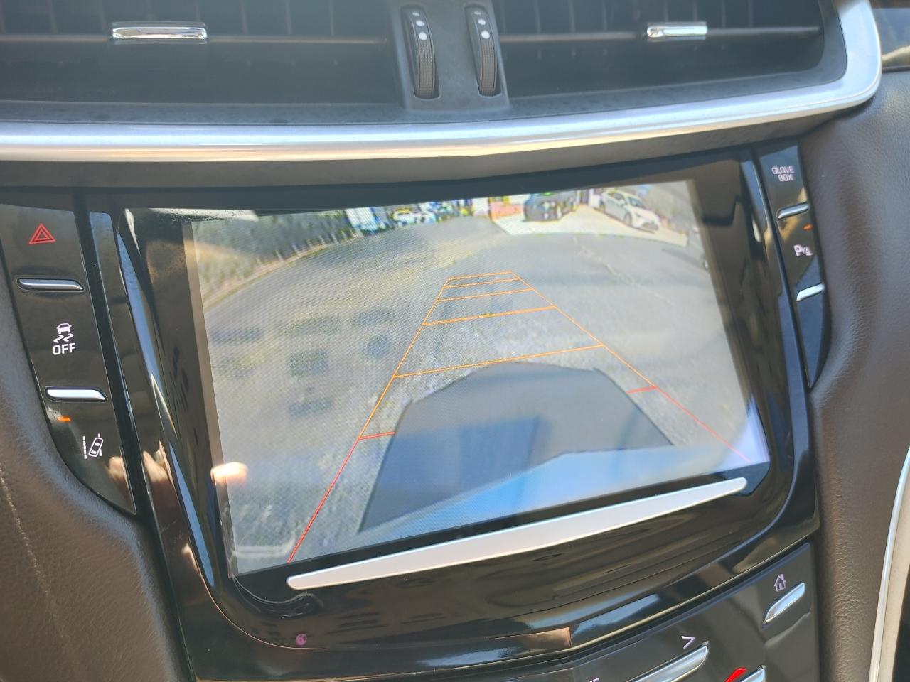 Cadillac XTS Premium FWD 2013