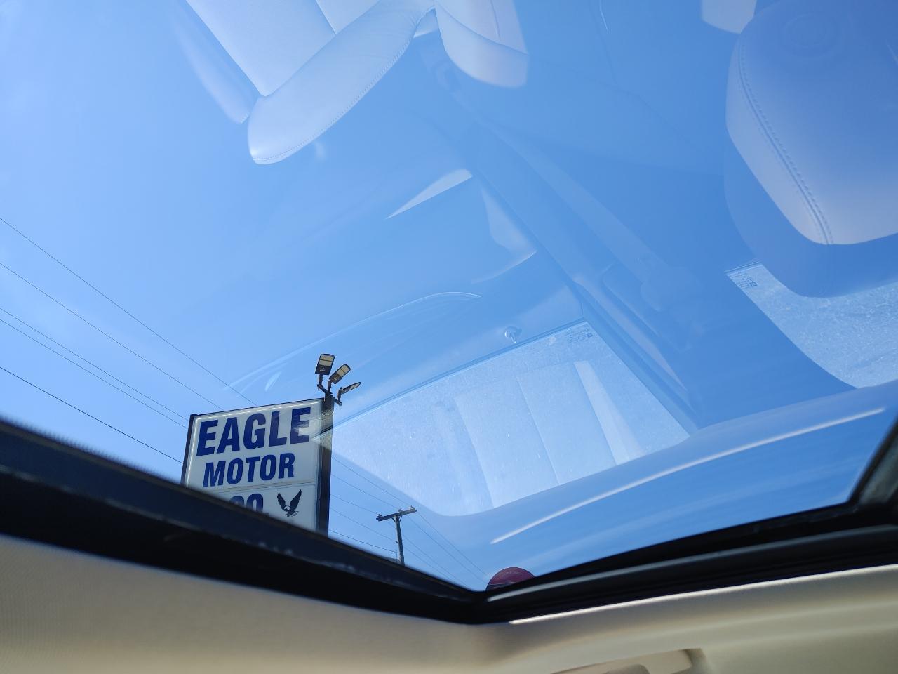 Cadillac XTS Premium FWD 2013