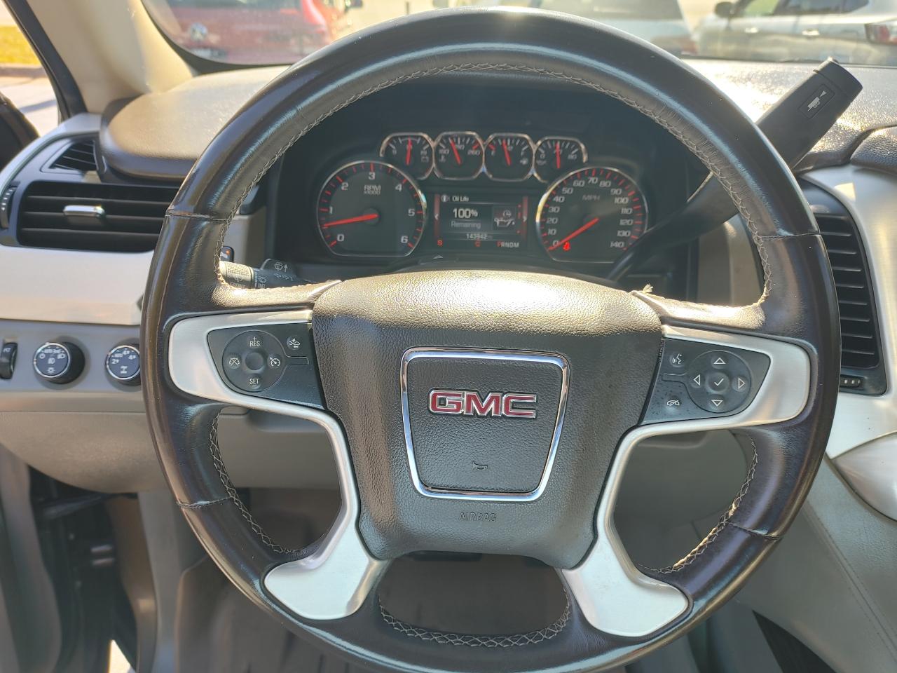 GMC Yukon XL  2016