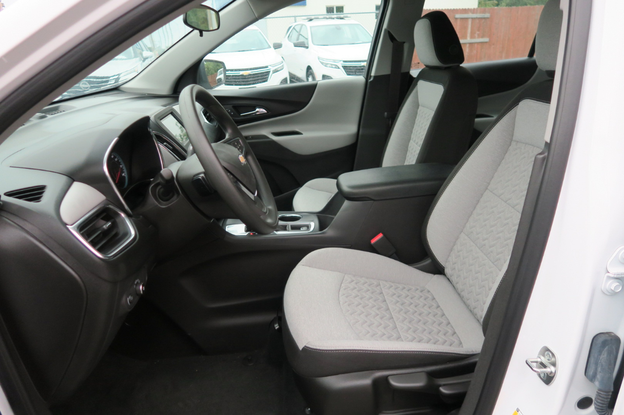 Chevrolet Equinox FWD 4dr LS w/1FL 2024