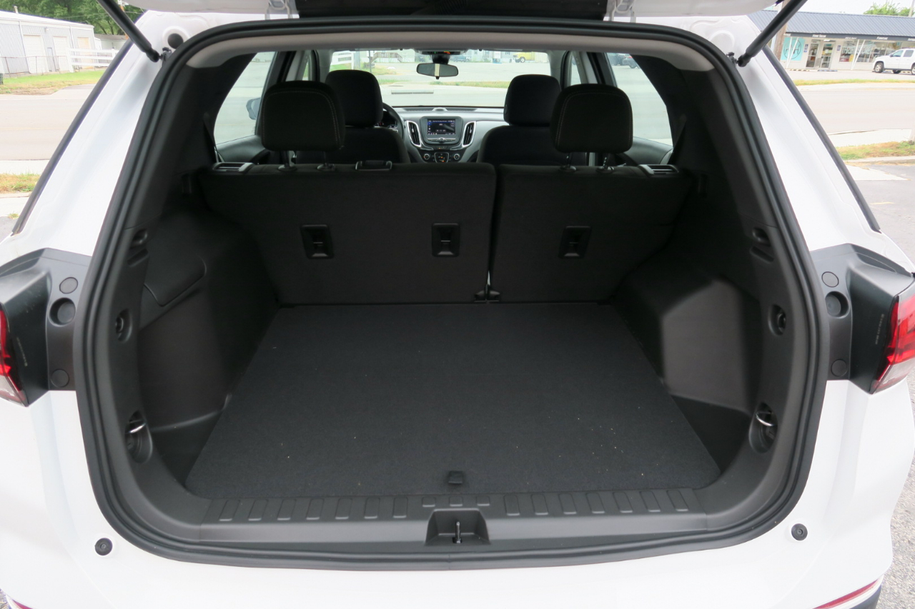 Chevrolet Equinox FWD 4dr LS w/1FL 2024