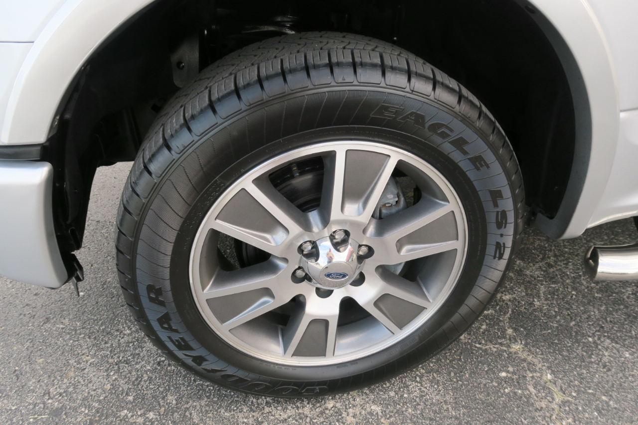 Ford F-150 4WD SuperCab 145" XLT 2016 Ford F-150 4WD SuperCab 145" XLT 2016