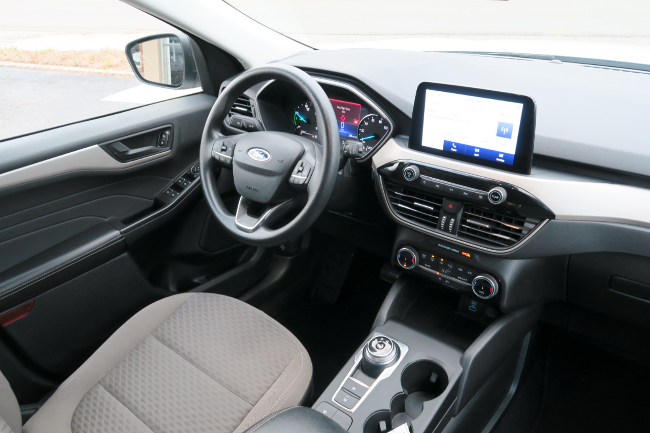 Ford Escape SE Hybrid AWD 2022