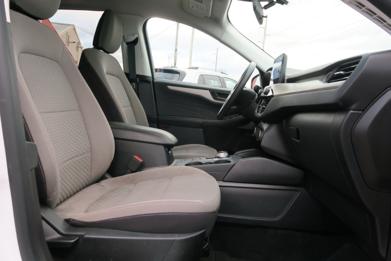 Ford Escape SE Hybrid AWD 2022