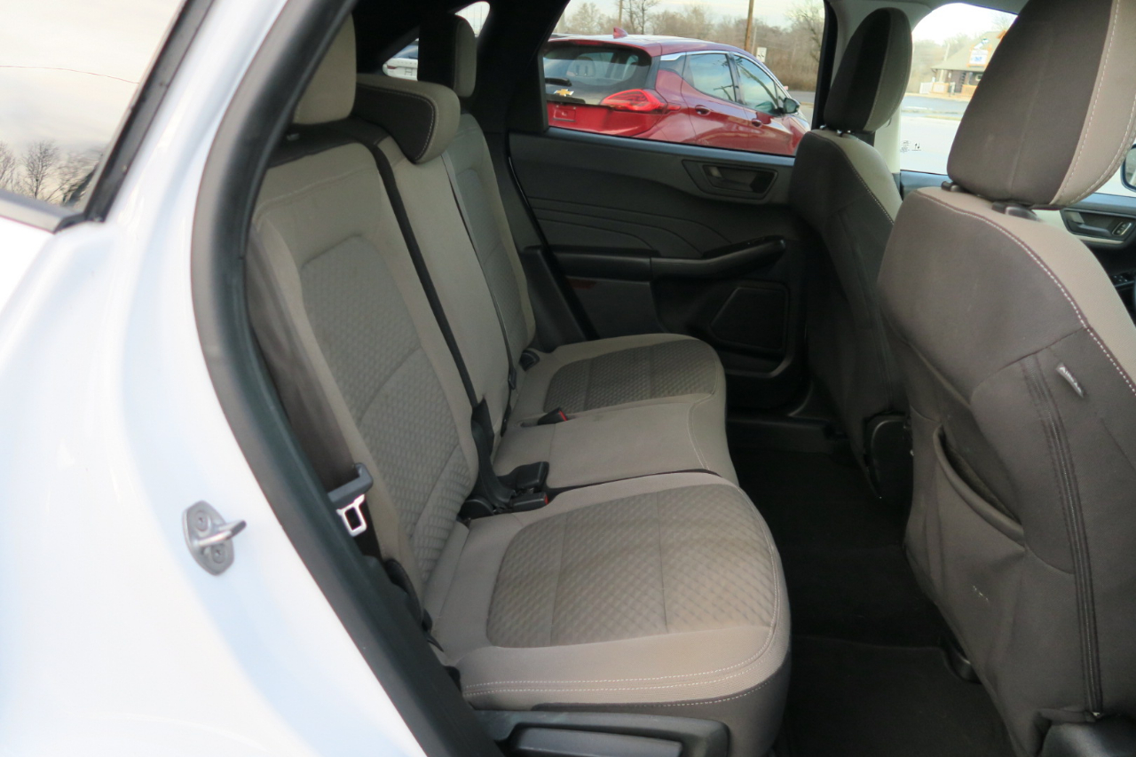 Ford Escape SE Hybrid AWD 2022