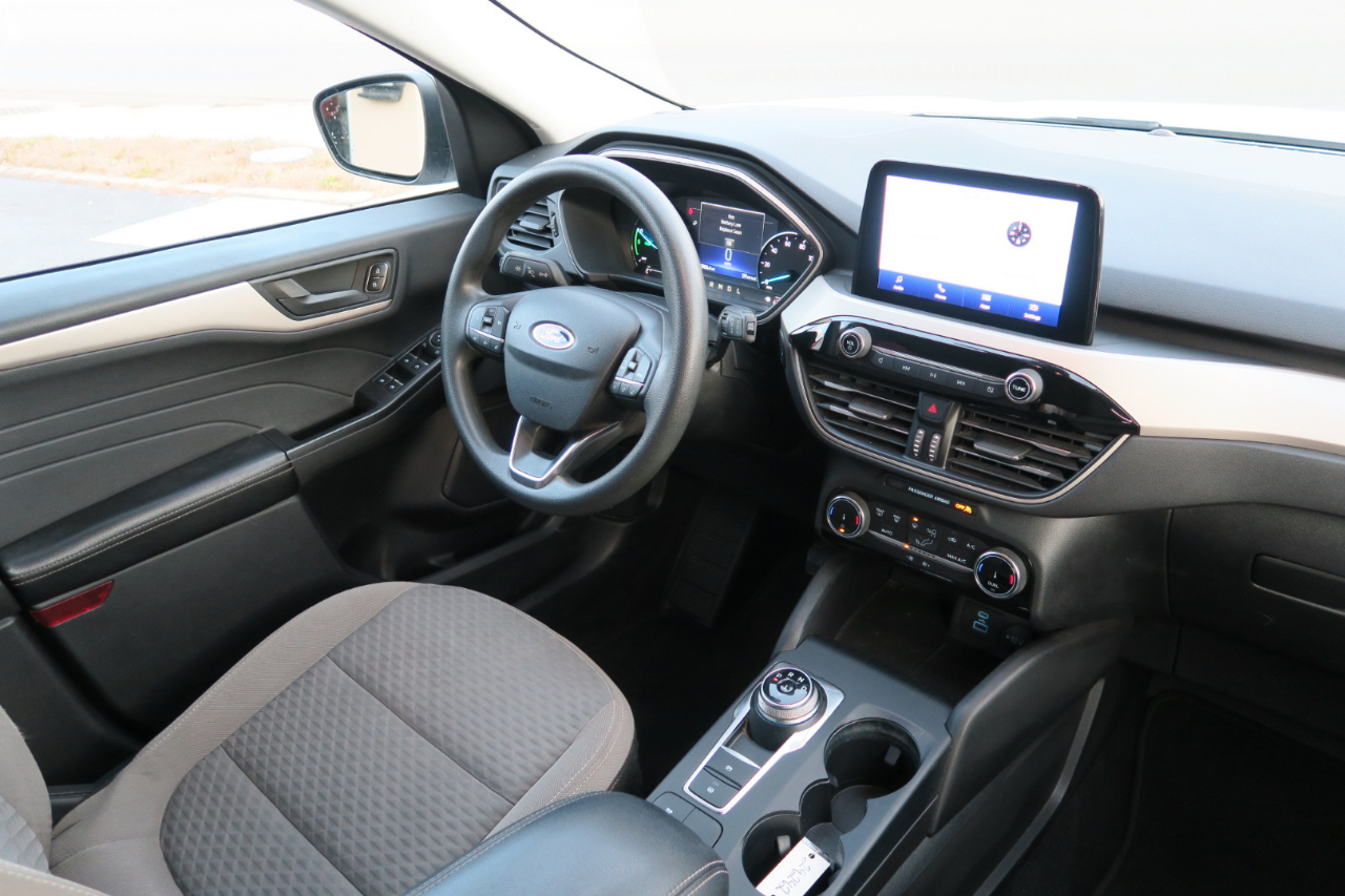 Ford Escape SE Hybrid AWD 2022