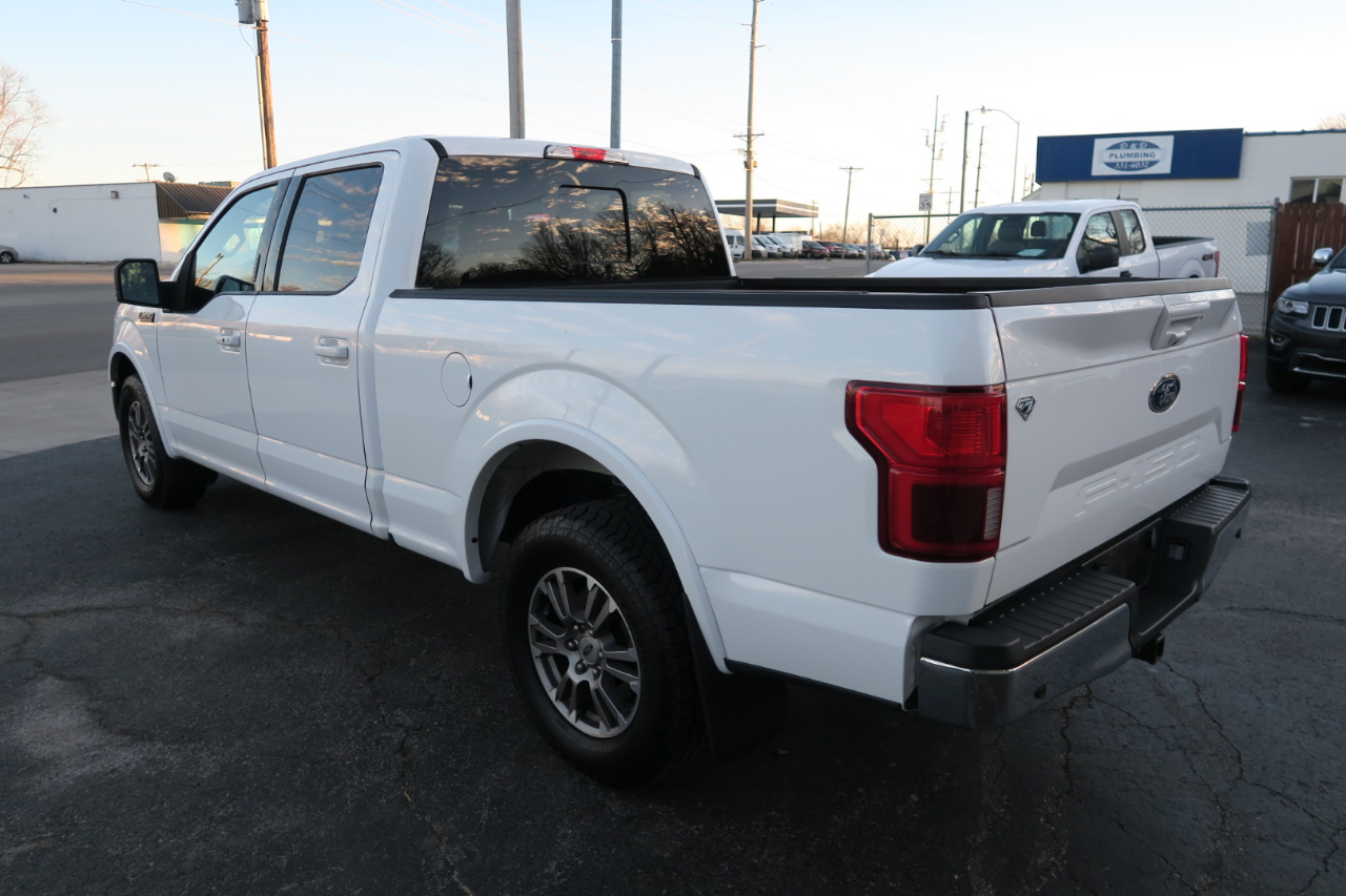Ford F-150 SuperCrew Crew Cab 139" Lariat 2018