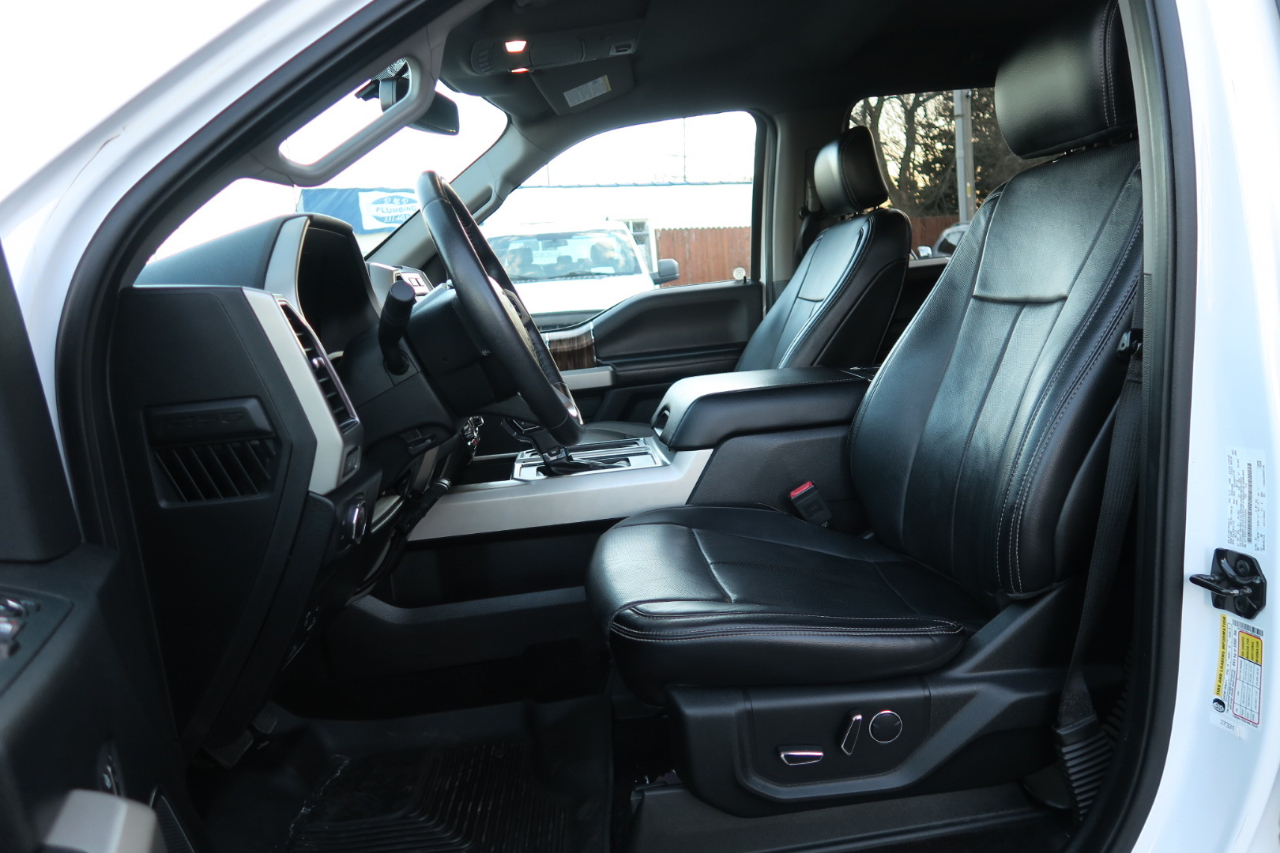 Ford F-150 SuperCrew Crew Cab 139" Lariat 2018