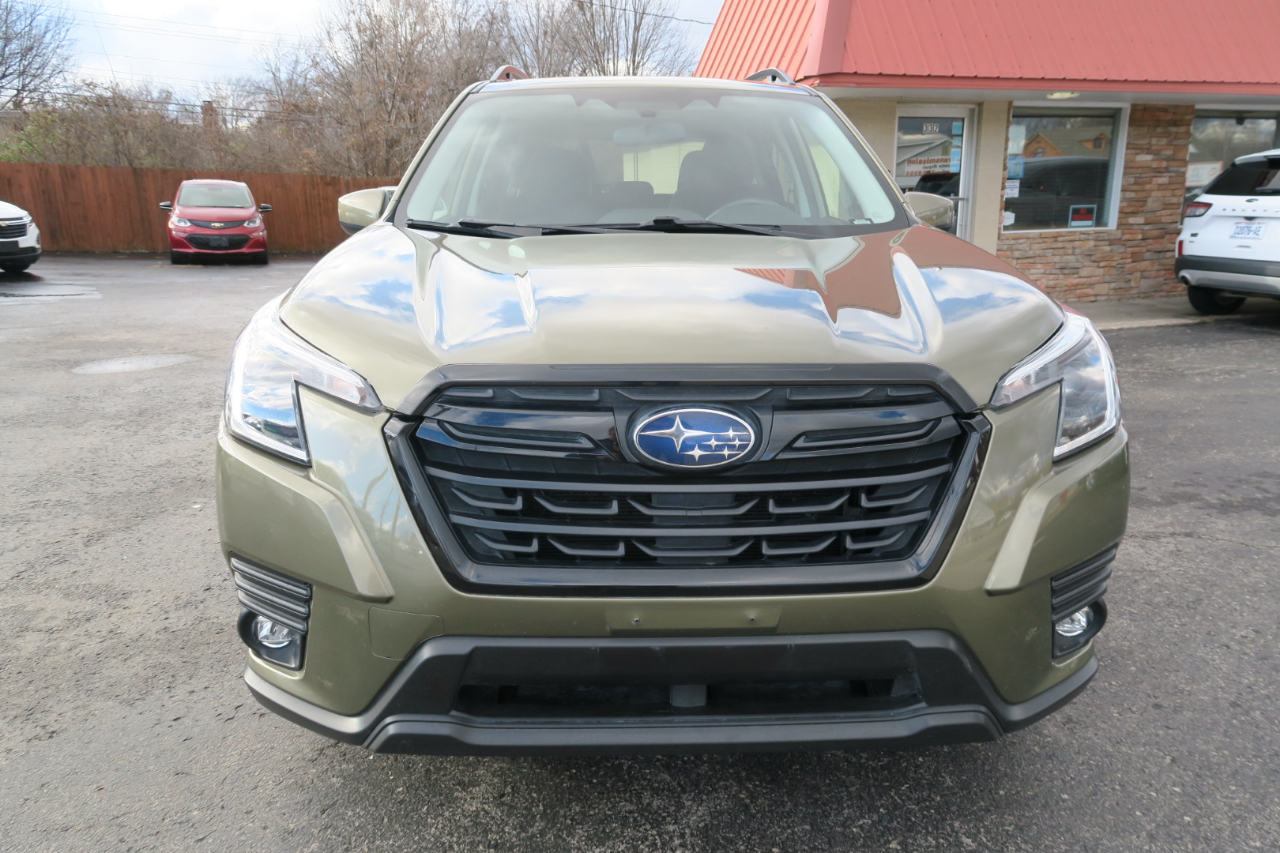 Subaru Forester Premium AWD 2024