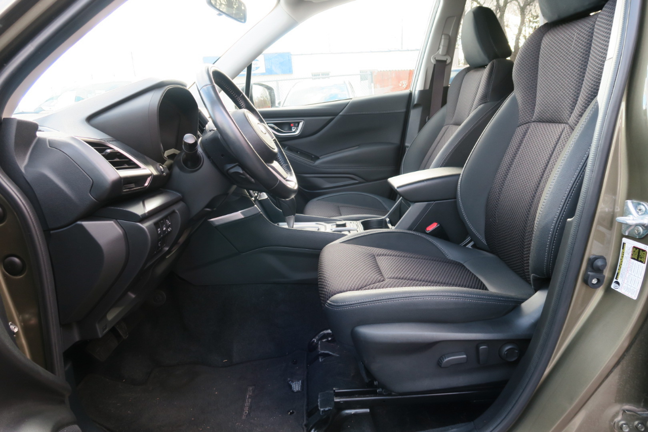 Subaru Forester Premium AWD 2024