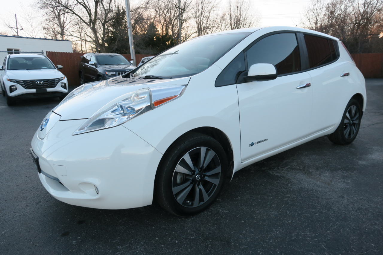 Nissan Leaf 4dr HB SL 2016