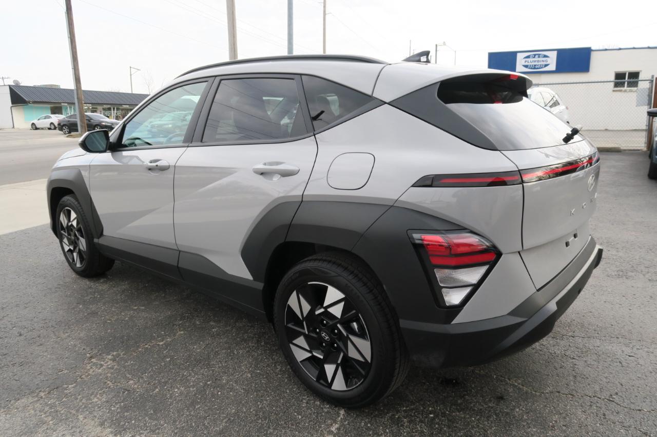 Hyundai Kona SEL FWD 2025