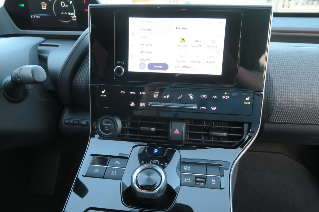 Subaru Solterra Premium AWD 2024