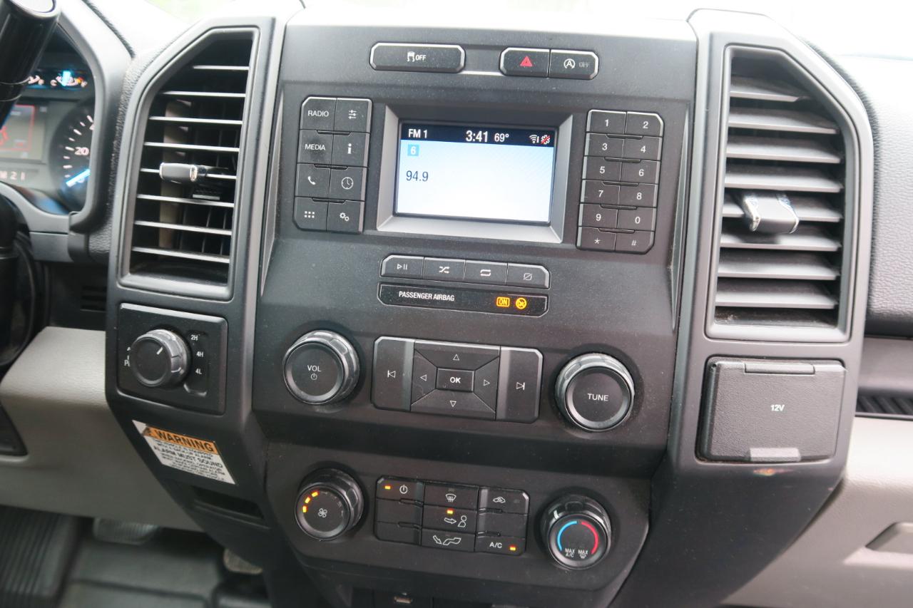 Ford F-150 XL 4WD Reg Cab 8' Box 2019