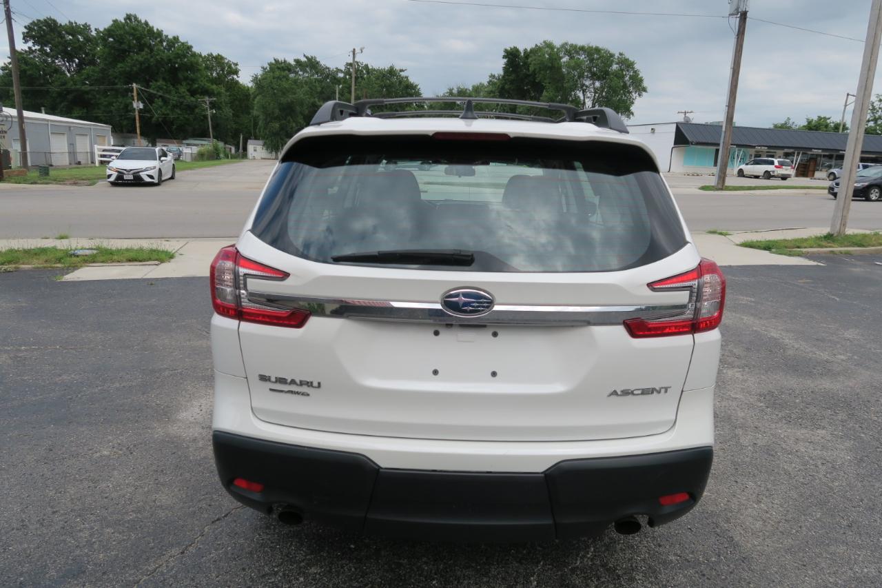 Subaru Ascent 8-Passenger 2024