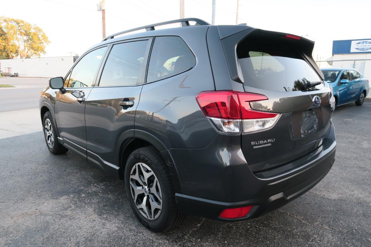 Subaru Forester Premium AWD 2023