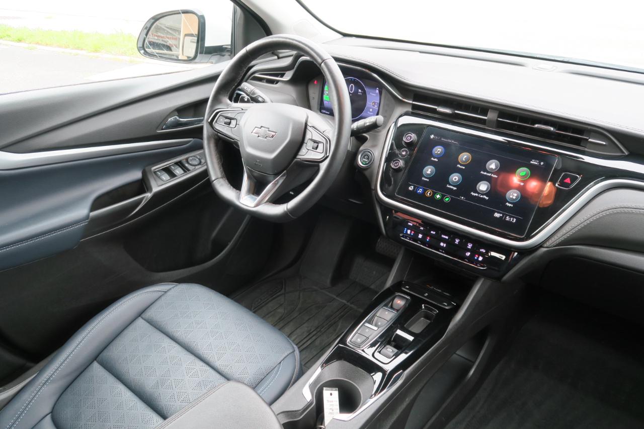 Chevrolet Bolt EUV FWD 4dr LT 2023