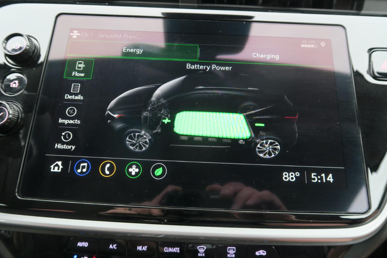 Chevrolet Bolt EUV FWD 4dr LT 2023