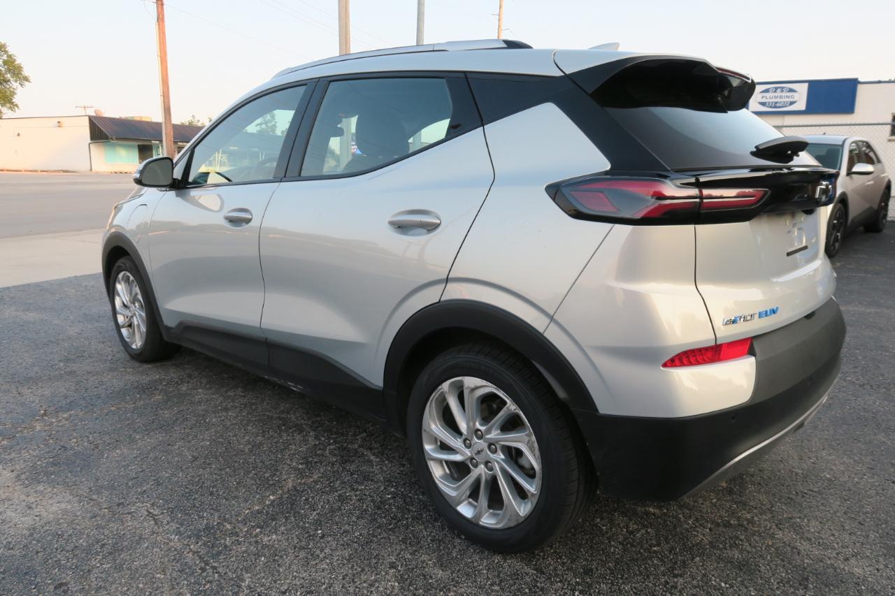 Chevrolet Bolt EUV FWD 4dr LT 2023