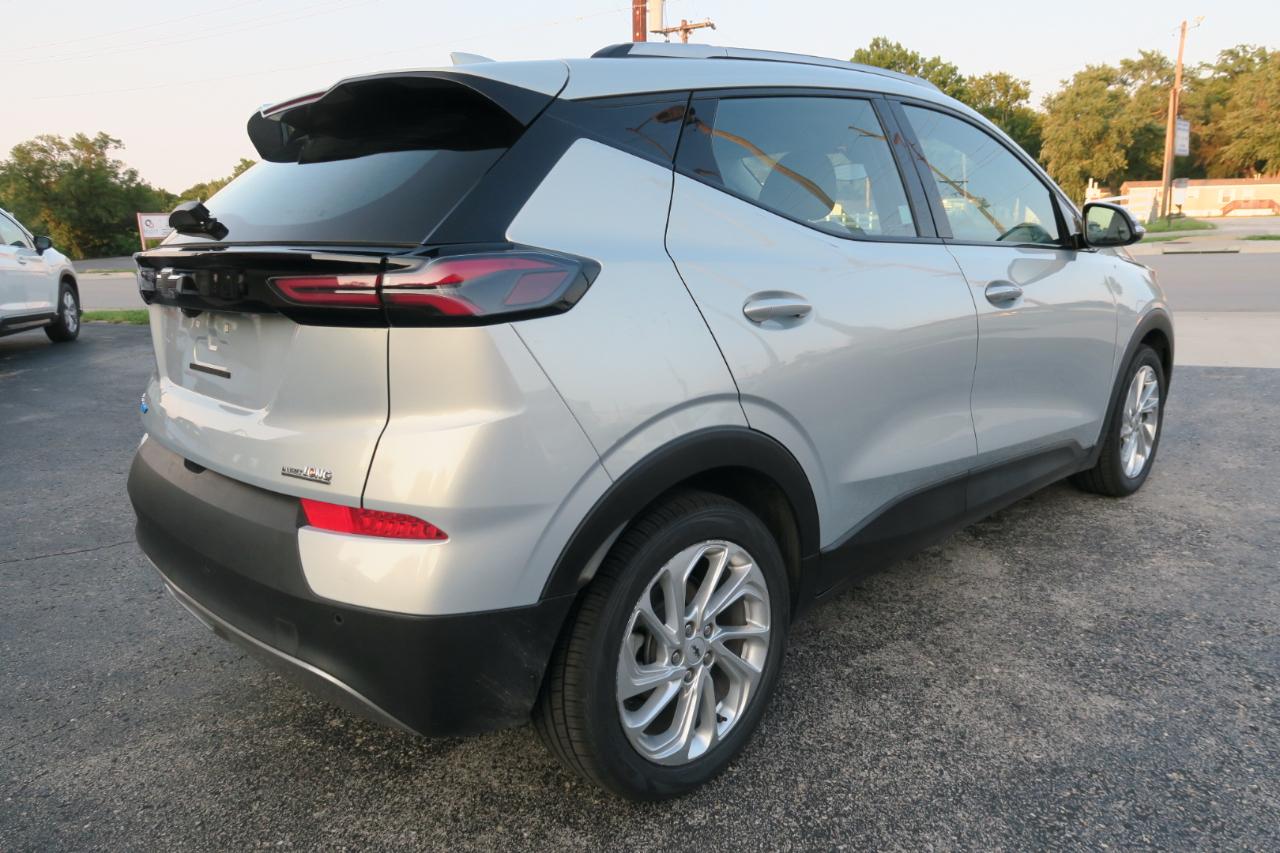 Chevrolet Bolt EUV FWD 4dr LT 2023