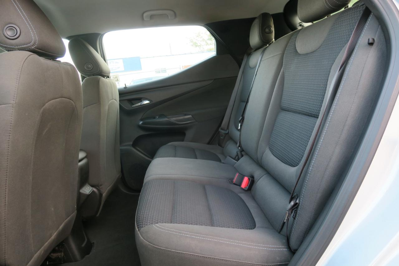Chevrolet Bolt EUV FWD 4dr LT 2023