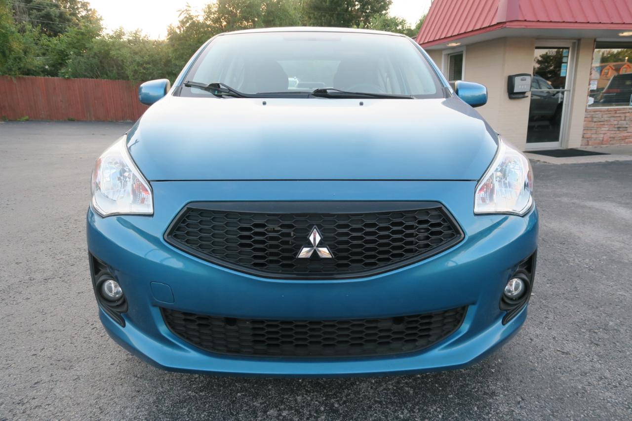 Mitsubishi Mirage G4 ES 2020