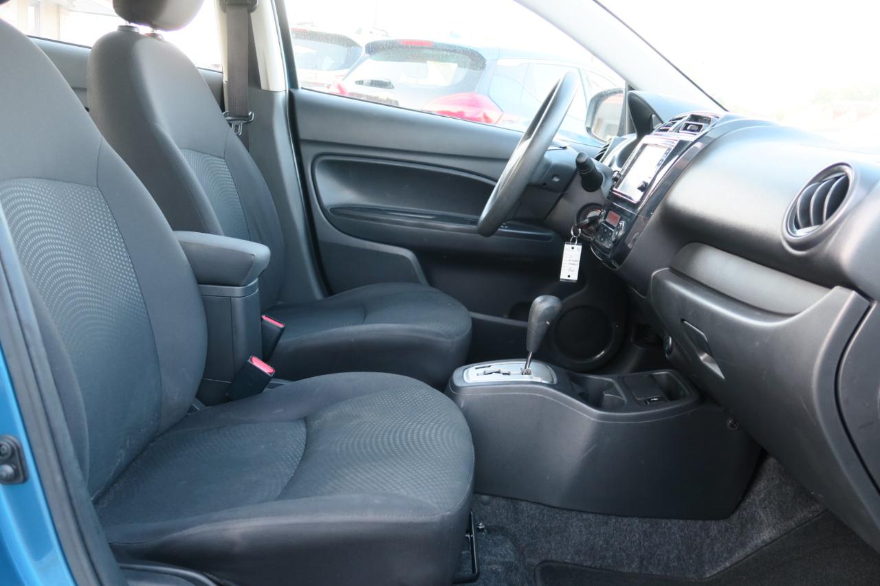 Mitsubishi Mirage G4 ES 2020