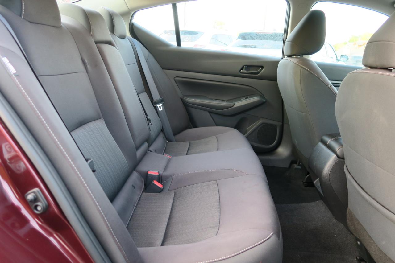 Nissan Altima  2025