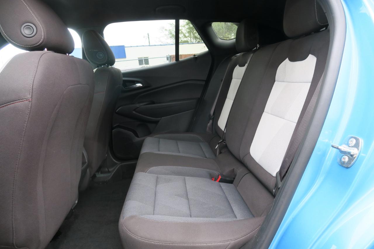 Chevrolet Trax FWD 4dr 1RS 2025