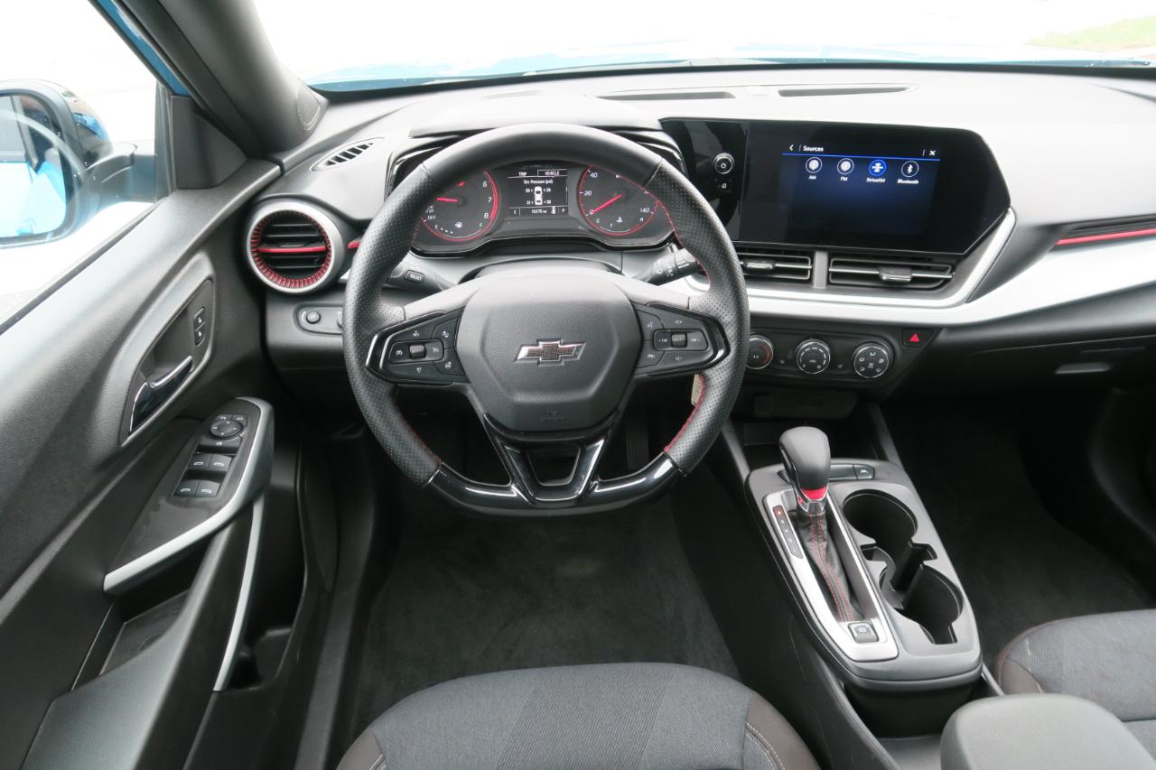 Chevrolet Trax FWD 4dr 1RS 2025