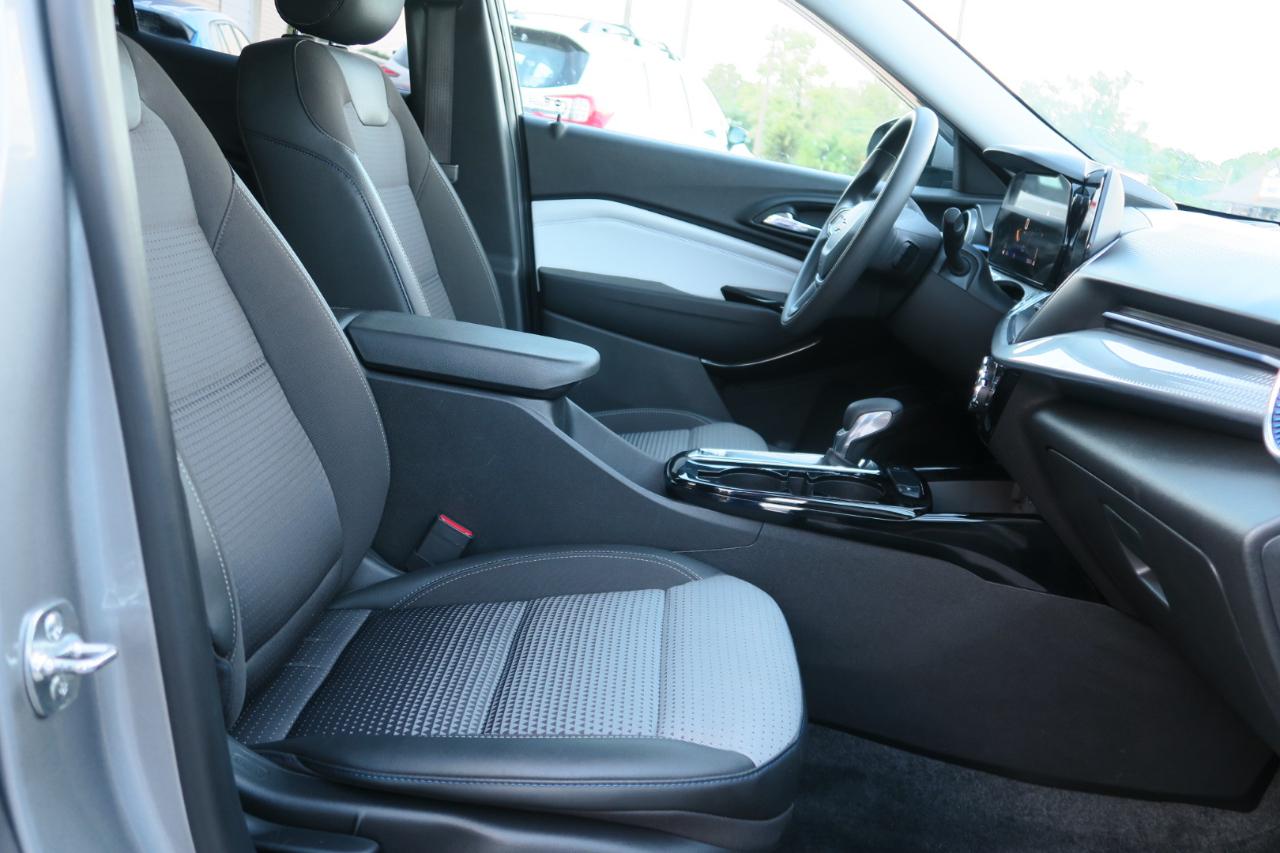 Chevrolet Trax 1LT FWD 2024