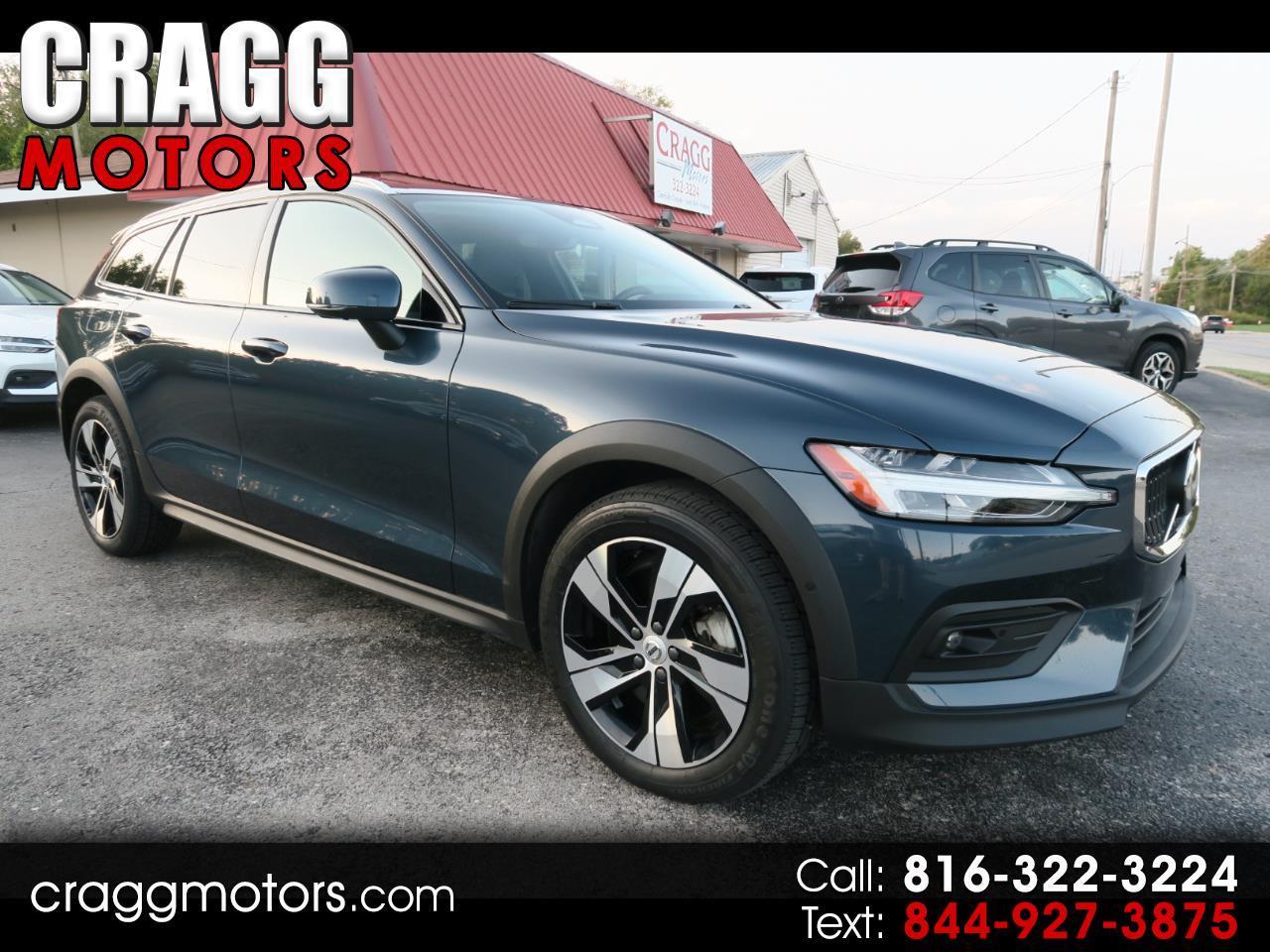 2025 Volvo V60 Cross Country B5 AWD Plus