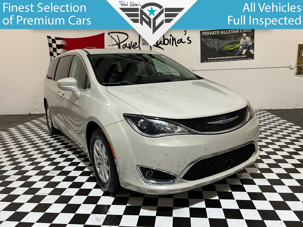 2020 Chrysler Pacifica Touring FWD