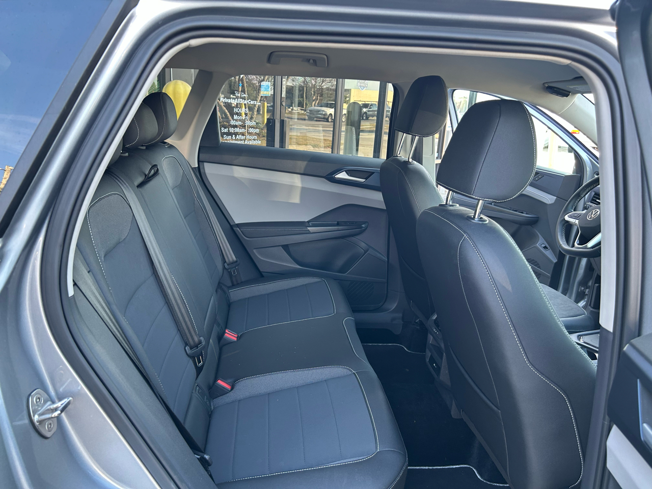 Volkswagen Taos SE FWD 2024