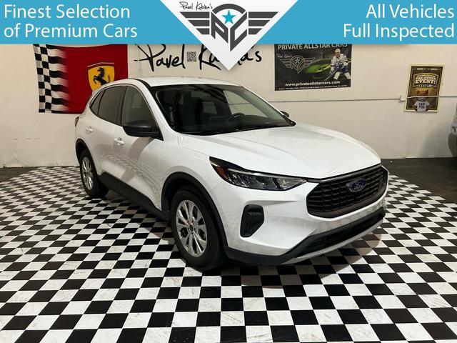 White 2024 Ford Escape Active FWD SUV / Crossover Front-Wheel Drive Automatic
