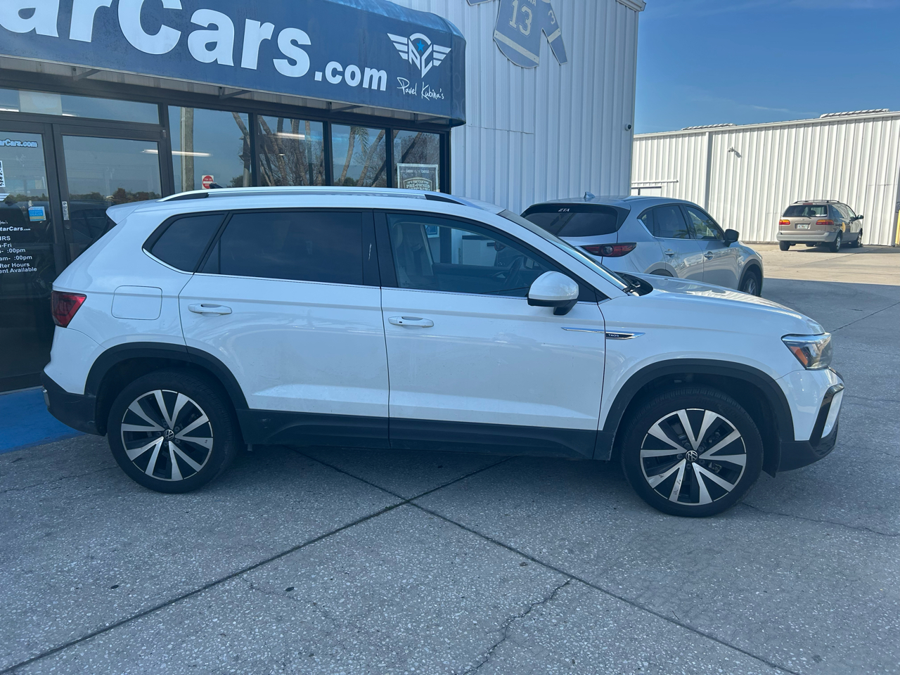 Volkswagen Taos SE FWD 2024