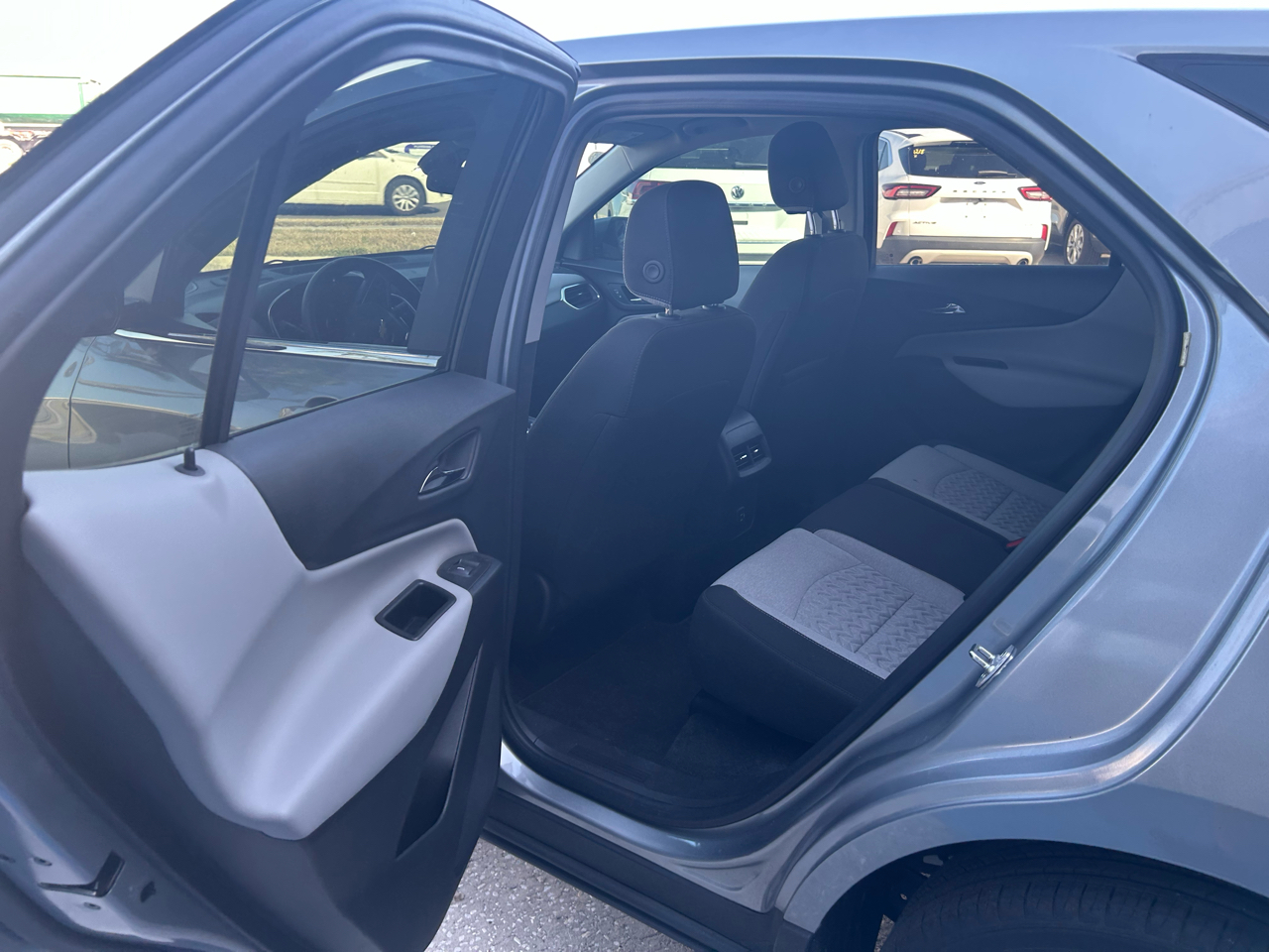 Chevrolet Equinox FWD 4dr LT w/2FL 2024