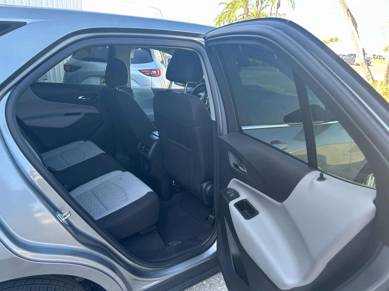 Chevrolet Equinox FWD 4dr LT w/2FL 2024