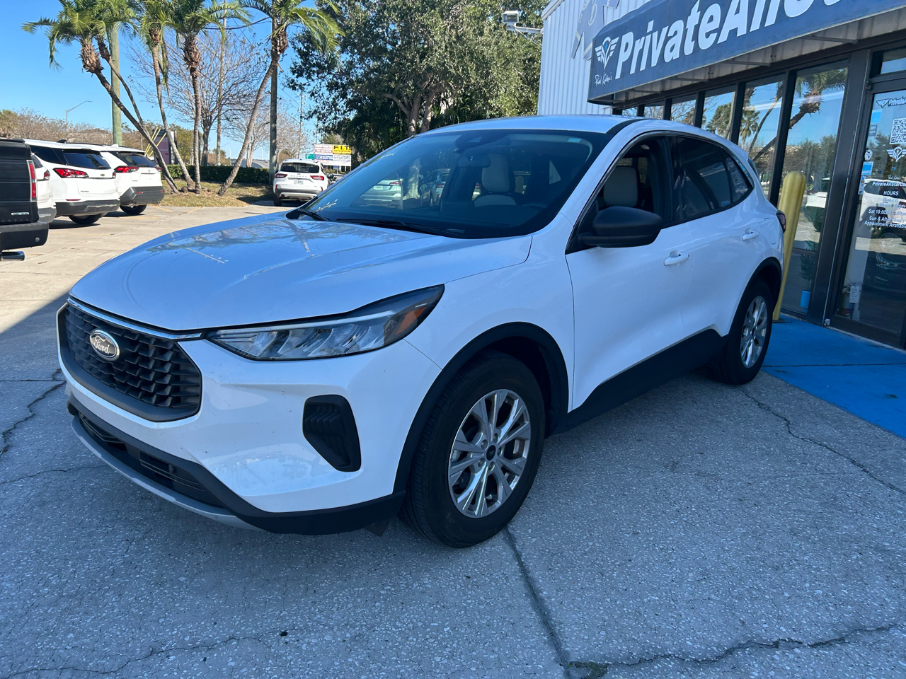 Ford Escape Hybrid FWD 2023